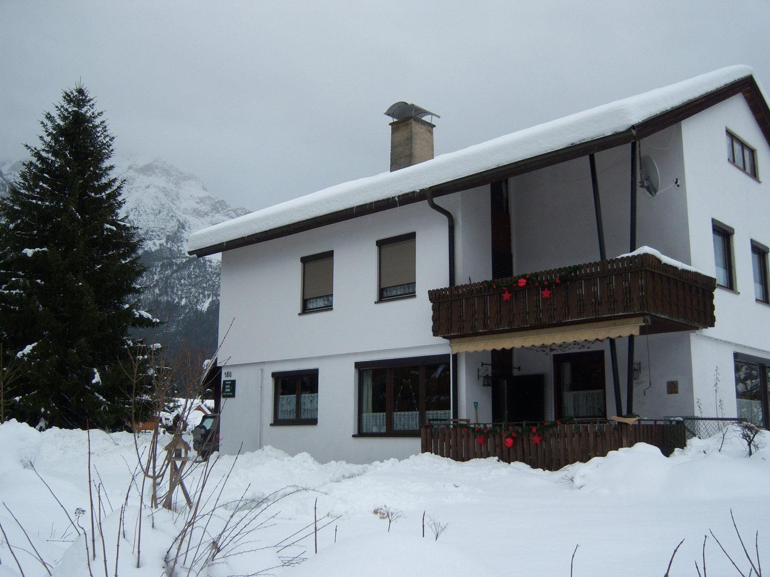 Haus Tapestry Hotel Noetsch Exterior photo